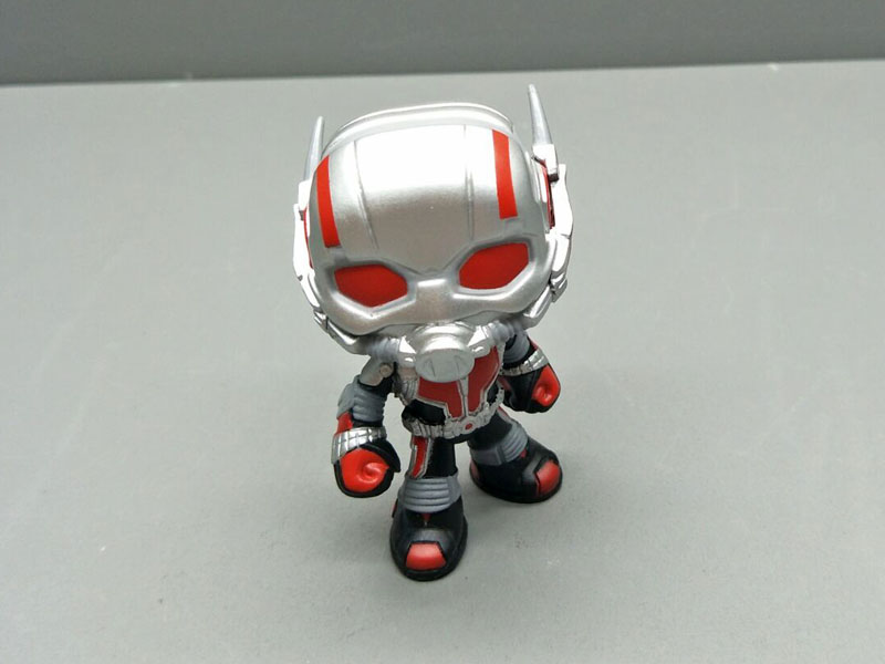 Funko pop anime model figure，red Ant-Man shake model ornaments