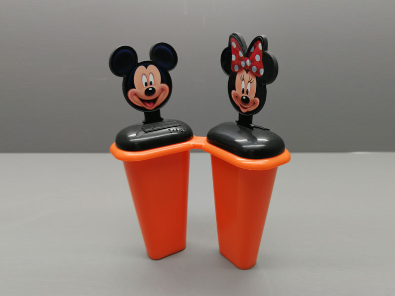 Disney cartoon Mickey Make ice cream stick